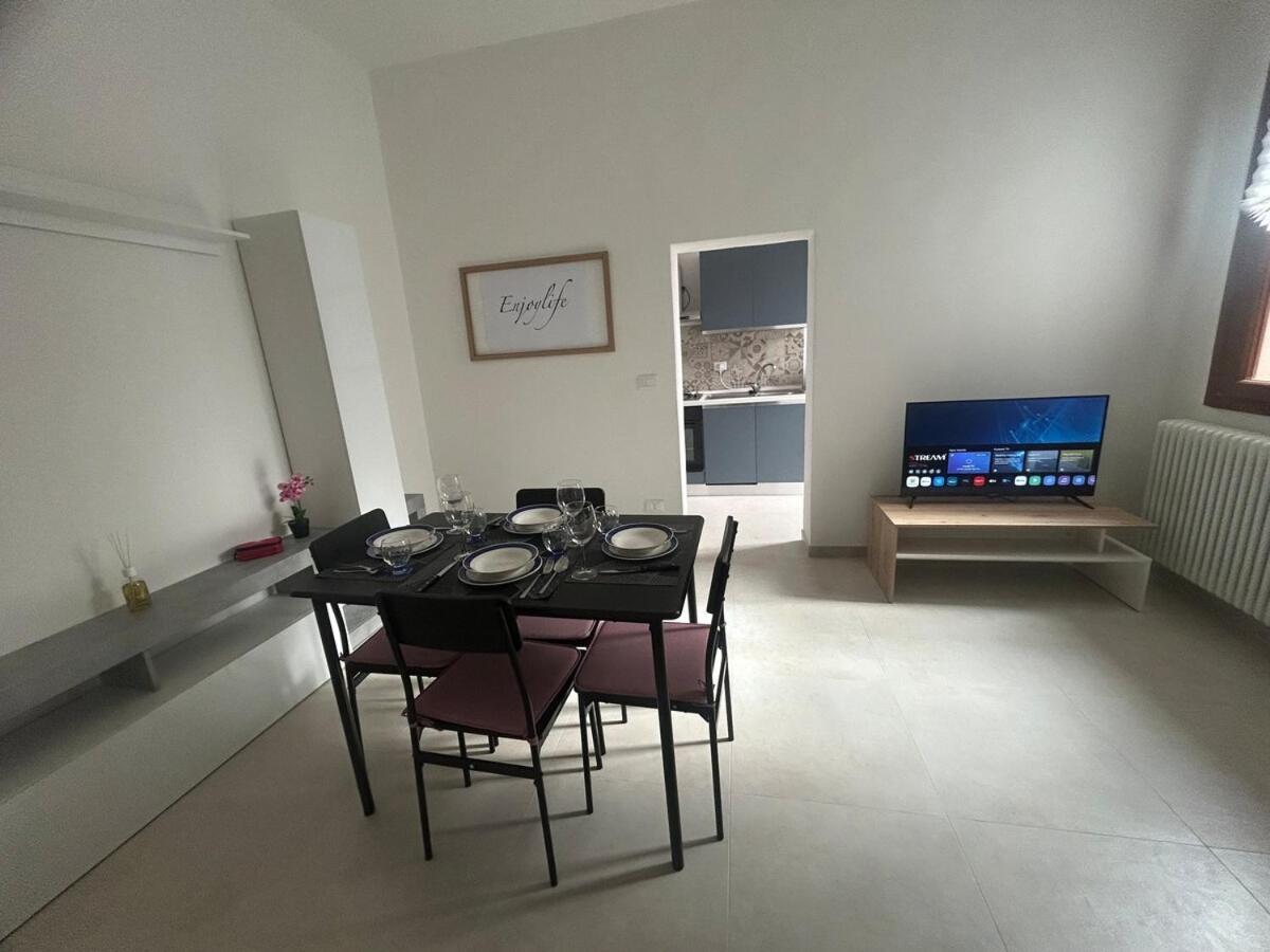 Carradori 2 Apartment-Historic Center-Autodromo Imola Eksteriør billede